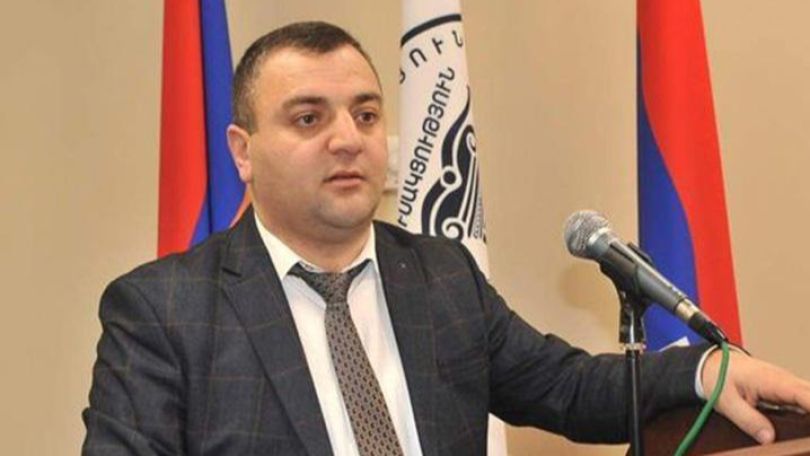 Դավիթ Գալստյանին ներկայացված մեղադրանքն անորոշ է, հասկանալի չէ, թե կոնկրետ ի˚նչ գործողություններ են վերագրվում նրան. Պաշտպաններ