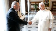 Pashinyan meets with Pope Leo in Vatican