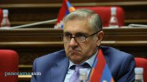 Բանկերն ունեն սարսափելի մեծ լիկվիդայնություն, բաց օրը ցերեկով ճրագի լույսով փորձում են վարկունակ ձեռնարկություն գտնել. Արթուր Խաչատրյան