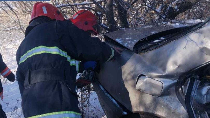 Armenia reports 10 vehicles with summer tires involved in crashes over past day