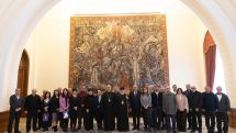 Կաթողիկոսը հանդիպում է ունեցել Մայր Աթոռի տարբեր կառույցներում պաշտոնավարող աշխարհական աշխատակիցների հետ