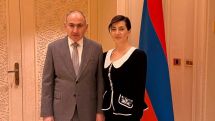 Анна Акопян заявила о завершении гражданского брака с премьером Армении Николом Пашиняном