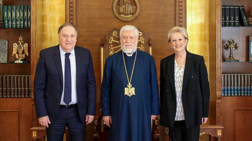 Արամ Ա-ն ընդունել է Կիպրոսի հայ համայնքի պետական ներկայացուցչին