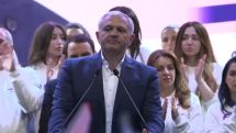 Գիտեմ՝ վանաձորցին ինձ չէր ների, եթե ես թիկունքի ետևում որևէ մութ խաղի մեջ մտնեի․ Մամիկոն Ասլանյան