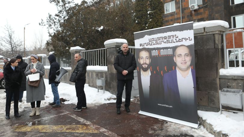 Armenian opposition podcasters' detention sparks protest ahead of court hearing