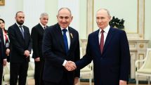 Никол Пашинян не поедет на парад Победы в Москву 9 мая