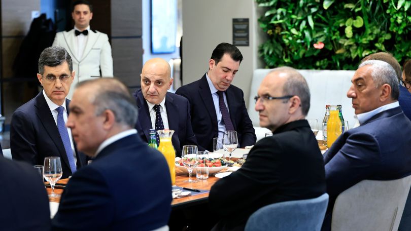 Что обсуждал Никол Пашинян с представителями крупных работодателей?