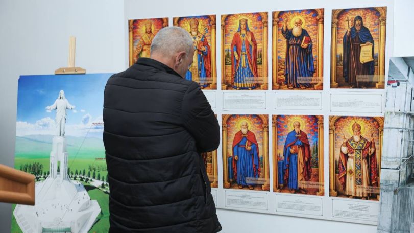 «Մենք մասնակիցն ենք պատմության կերտմանը». Հիսուսի արձանի ստեղծման մասին ցուցահանդեսն Արմավիրում է