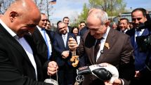 Ես դպրոցում շատ լավ եմ սովորել, գերազանցիկ. Արթուր Աբրահամը՝ Փաշինյանին