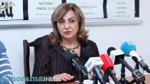 Armenian authorities attempting to silence journalists 'by all means', editor says