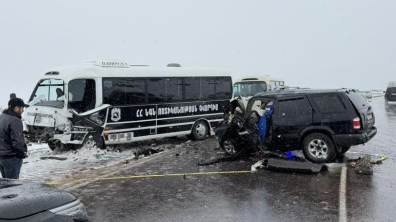 Three Armenian police officers required treatment after road accident