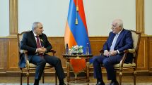 ԵԱՏՄ-ի հետ կապված խնդիրները նոր հնարավորություններ են բերել. Փաշինյանն ու Խաչատուրյանն են հանդիպել