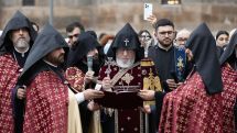 Հայոց Ցեղաuպանnւթյան սուրբ նահատակների ոգեկոչման արարողությունները` Մայր Աթոռ Սուրբ Էջմիածնում