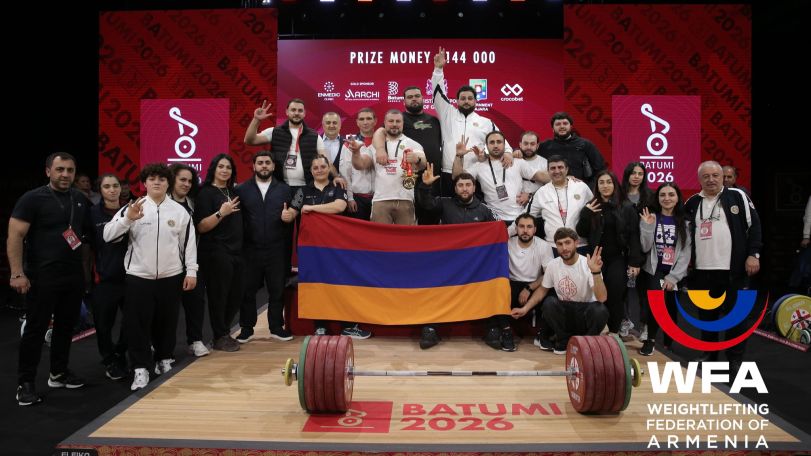 Armenian men's weightlifting team tops European Championships standings