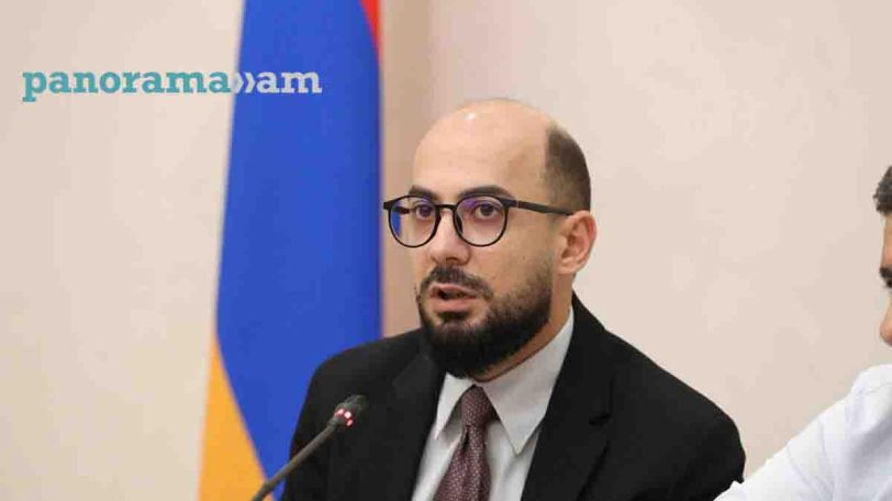Соратник Пашиняна ответил, почему в Армении решили убрать изображение горы Арарат с визовых штампов
