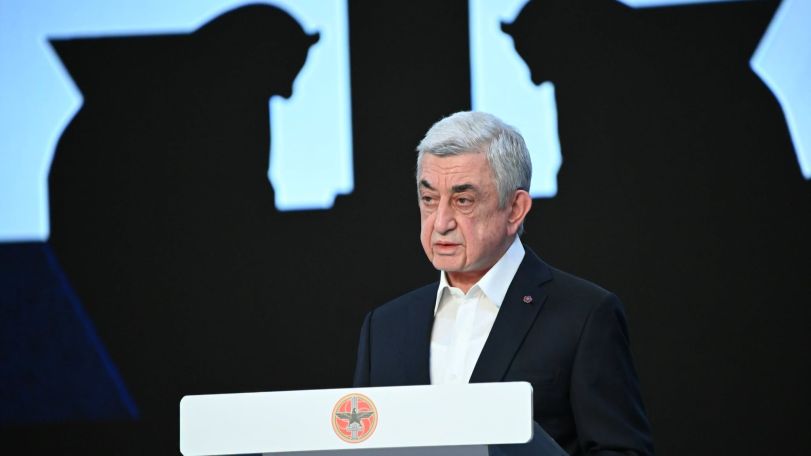 Բանակը նախընտրական դեկորացիա չէ, այլ մեր ազգի ծնունդը, հպարտությունը, արժանավոր զավակը, բայց այսօր, ցավոք, լքված զավակը. Սերժ Սարգսյան