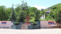 Azerbaijan destroys war memorials in Artsakh village