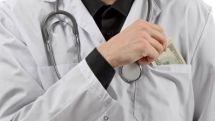Անվճար բուժօգնության իրավունք ունեցող անձանցից ապօրինի գումարներ պահանջած՝ վիրաբույժի վերաբերյալ քրեական վարույթով նախաքննությունն ավարտվել է