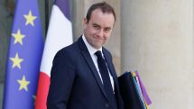 Франция: парламент не принял вотумы недоверия правительству, Себастьен Лекорню остается премьером