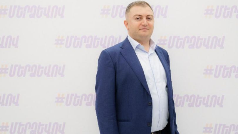 Քաղաքացիների մոտ 50 տոկոսը որպես երկրի առաջ ծառացած խնդիրները լուծող առաջնորդ տեսնում է Ս. Կարապետյանին. Հարցում