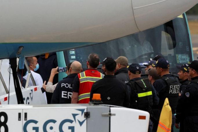 US deports Azerbaijanis and Armenians to Costa Rica