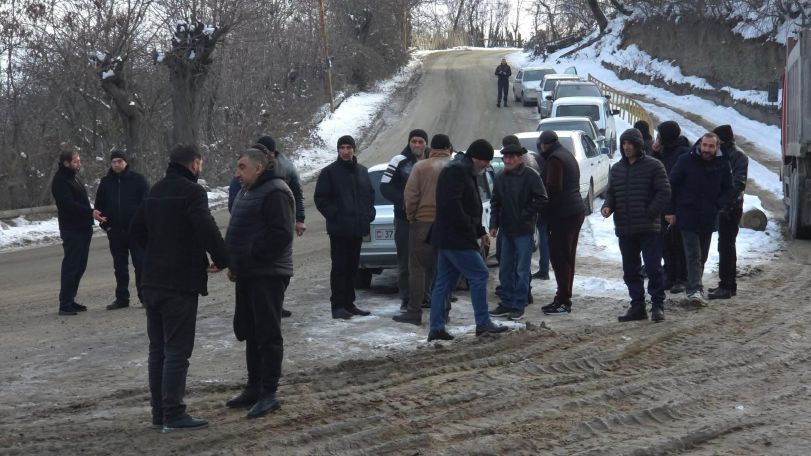«Գետնի տակ են աշխատում՝ բարձր ռիսկի պայմաններում․ համարժեք վարձատրություն են ուզում»․ Ախթալայում չի ստացվում համաձայնության գալ
