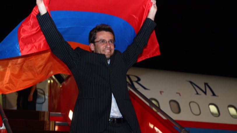 Chess star Levon Aronian celebrates birthday