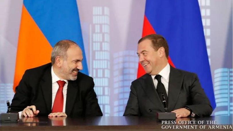 Հետաքրքիր է, Իրանում «կհատվե՞ն» Փաշինյանի ու Մեդվեդեւի ճանապարհները. Քաղաքական վերլուծաբան