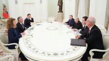 Песков: телефонный разговор Путина и Трампа возможен в любой момент