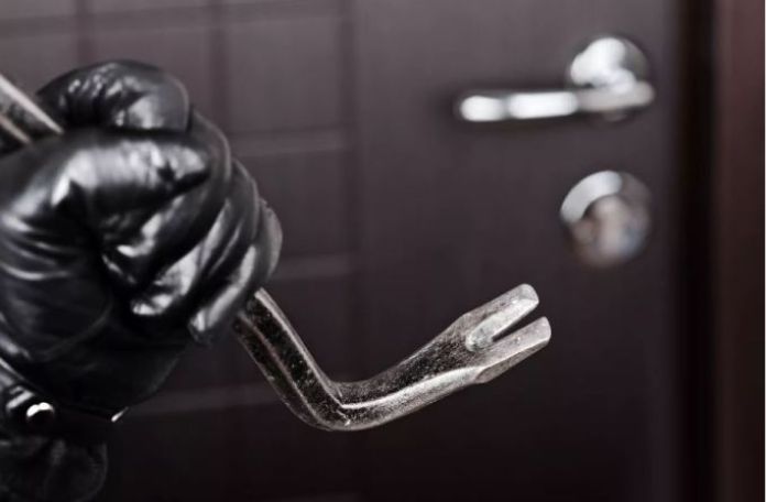 Home burglaries in Armenia remain a concern, interior minister says