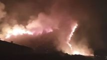 Пожар в оккупированном Азербайджаном Арцахе пока не удается потушить, привлечена авиация