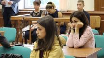 Դատարանը հաստատել է Խաչատուրյան քույրերի հոր մեղքը դուստրերի նկատմամբ բռնnւթյшն մեջ