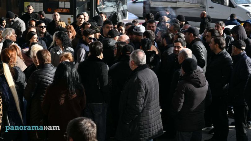 Մենք զարգացրել ենք Խաչատուր Սուքիասյանի բիզնեսը, 30 տարուց ավելի ինքը մեզնով վարձատրվել է. «Ռոսիա» մոլի աշխատակիցներ