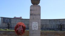 Concerns mount over planned dismantling of WWII memorial in Armenian town