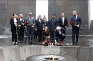 German president pays tribute to Armenian Genocide victims