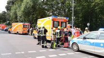 В Берлине автомобиль въехал в толпу людей