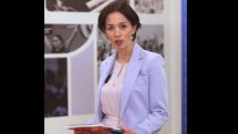 Հիմա էլ Ժաննա Անդրեասյանն է փորձում «համոզել», որ Այբբենարանում «Մաշտոցը կա»