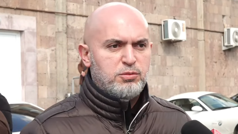 Армен Ашотян заявил о предвыборных фальсификациях со стороны властей и использовании бюджета для подкупа избирателей
