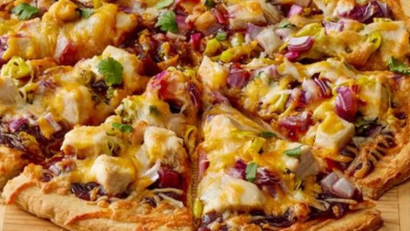 Հնդիկ ուսանողները Երևանի «Ֆրայ Դեյ» սրճարանում կերել են հավի մսով պիցցա և թունավորվել
