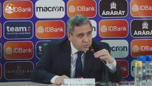 Իրականում կա մի զանգված, որը շատ ուզում է հավաքականի պարտությունները, որպեսզի քննադատության հերթական առիթը լինի. Մելիքբեկյան