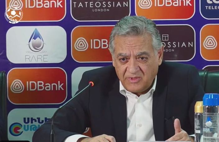 Վերջին շրջանում շատ մարդիկ են խոսում, մեկին քնից են հանում, մյուսին՝ դագաղից... հանգիստ նստեք. ՀՖՖ փոխնախագահ
