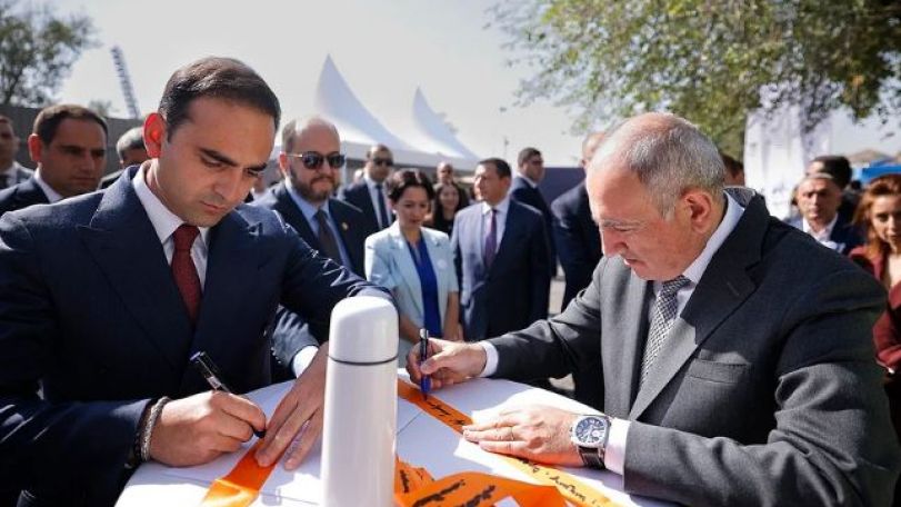 Դուք հա՞շտ եք, որ Ձերոնք՝ ՔՊ-ն, մեր երեխաներին խաբել ու ֆուտբոլի դաշտը չի վերանորոգել. Մեսրոպ Մանուկյանը՝ Փաշինյանին