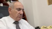 Кому пришла в голову идея музыкальных роликов Пашиняна? Разбиралась Русская служба BBC