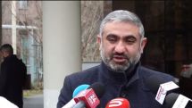 Միքայել Սրբազանը կուզեր ոչ թե անկողնում պառկած լիներ, այլ լիներ դրսում, աղոթքի կանգնած, իր զավականերին օրհնությունը բաշխեր. Տեր Փառեն