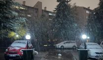 Весенние катаклизмы: в Турции ударили морозы, в Южной Корее снег накрыл цветущую сакуру, а в Китае бушуют ураганы