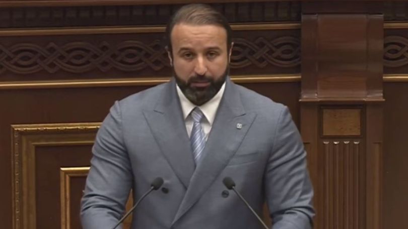 Օրենքի ընդունման վերջին պահին՝ ՊՆ-ից ասացին՝ եթե չընդունեմ իրենց առաջարկը, դեմ կլինեն նախագծին. ՔՊ պատգամավոր