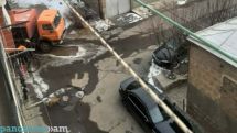 Կեղտաջրերը լցվել են Էջմիածնի Զվարթնոց թաղամասի 7-րդ շենքի բակ, գարշահոտությունը՝ բնակիչների տներ