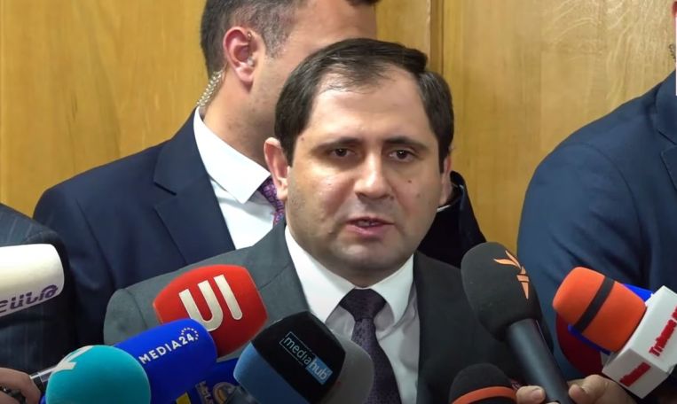 Ադրբեջանական զորքերի տեղաշարժ ու կուտակում չկա. Պապիկյան