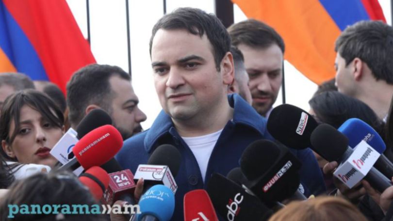 Нарек Карапетян: Власти Армении, борясь с фотографией Самвела Карапетяна, фактически, проигрывают даже ей