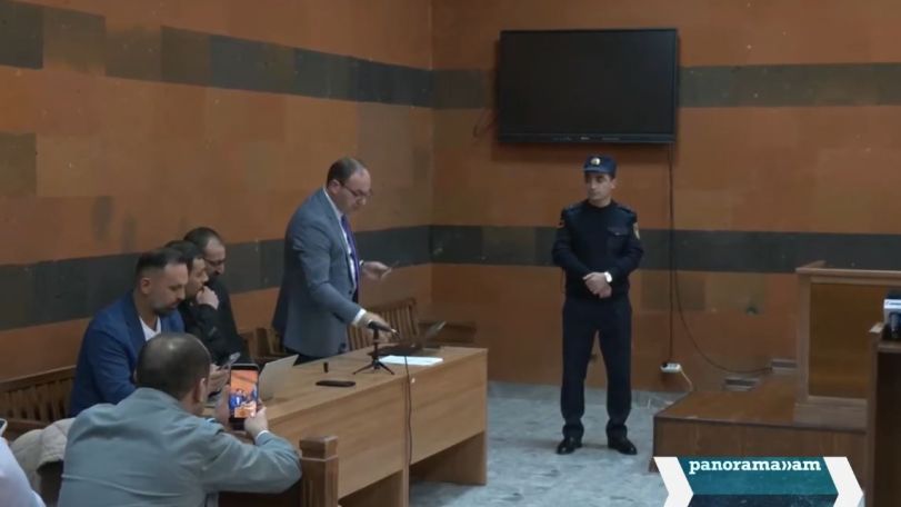 Հորդորում ենք դատավորին բացարկ հայտնել, որպեսզի նման կասկածները փարատվեն. Արշակ Սրբազանի պաշտպան